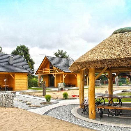 Bacowki Nad Jeziorem Goszcza Lubrza  エクステリア 写真